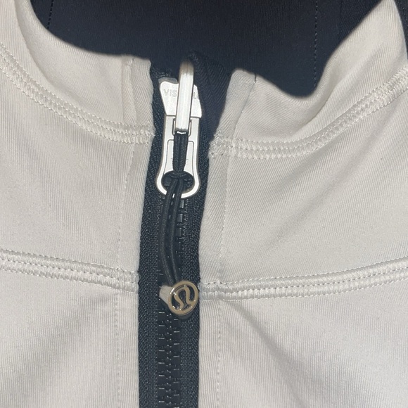 Lululemon Studio Surf Dune Black Bleached Coral Hooded Jacket - Picture 15 of 16